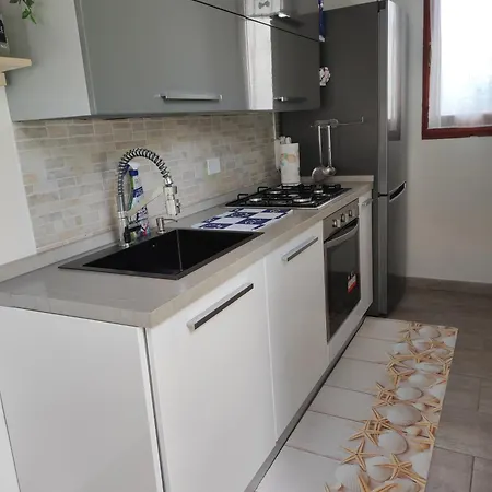 Tatil Evi Villino Veronica Porto Columbu - Perd'E Sali